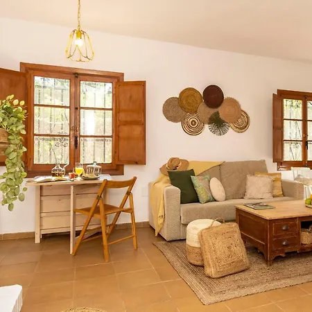 Villa Con Piscina Cerca De La Playa *